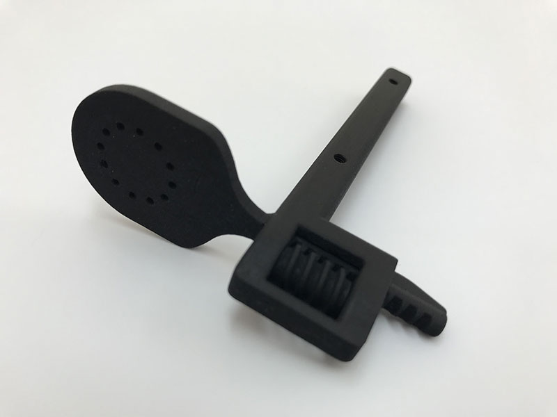 3Dプリンタ造形品(ナイロン)の染色